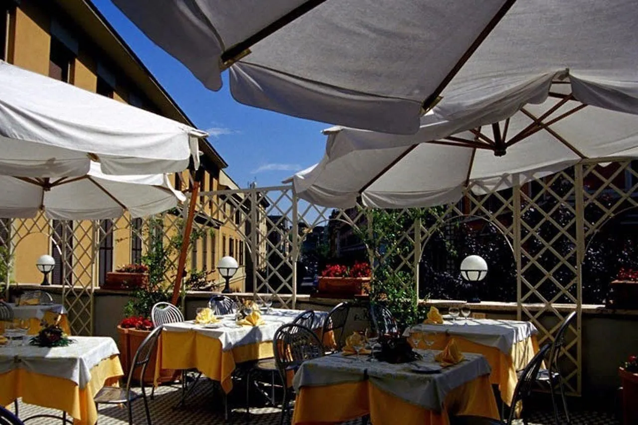 Quality Hotel Nova Domus Roma 4*,